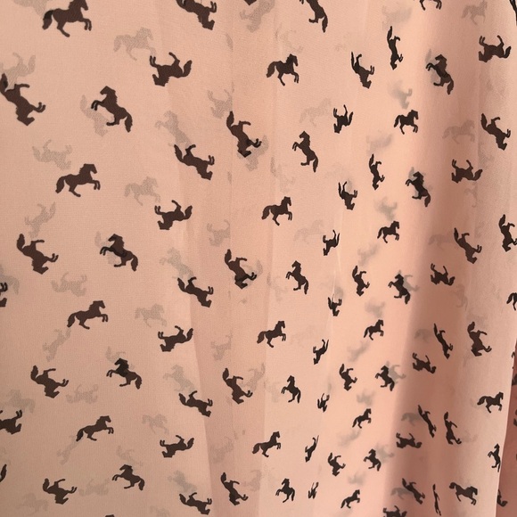 Seduction Pink Blouse Black Horse Print Women’s M Long Sleeve Horses - Picture 6 of 11